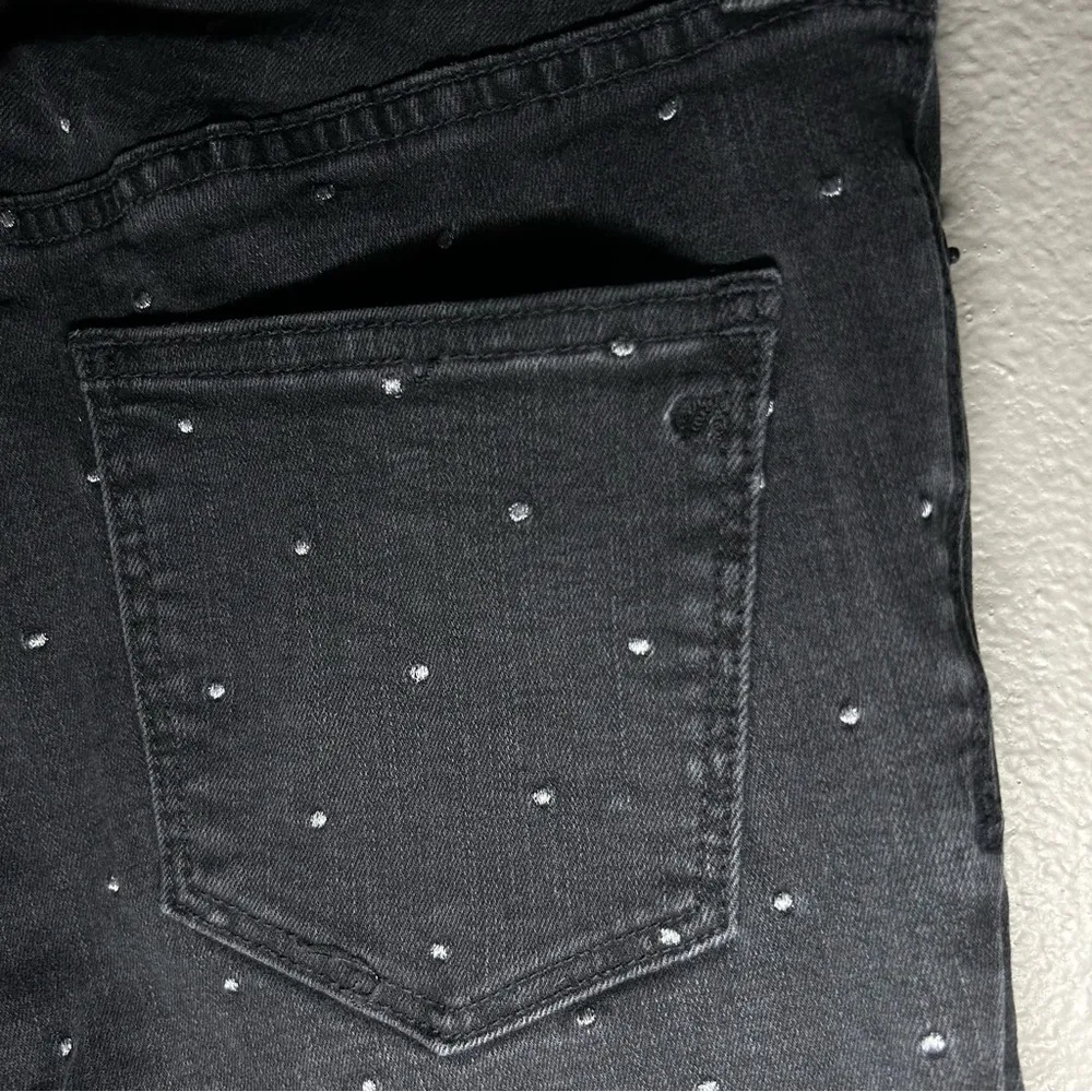Madewell 9” high rise cropped skinny jeans embroidered metallic dots size 26 - Image 8