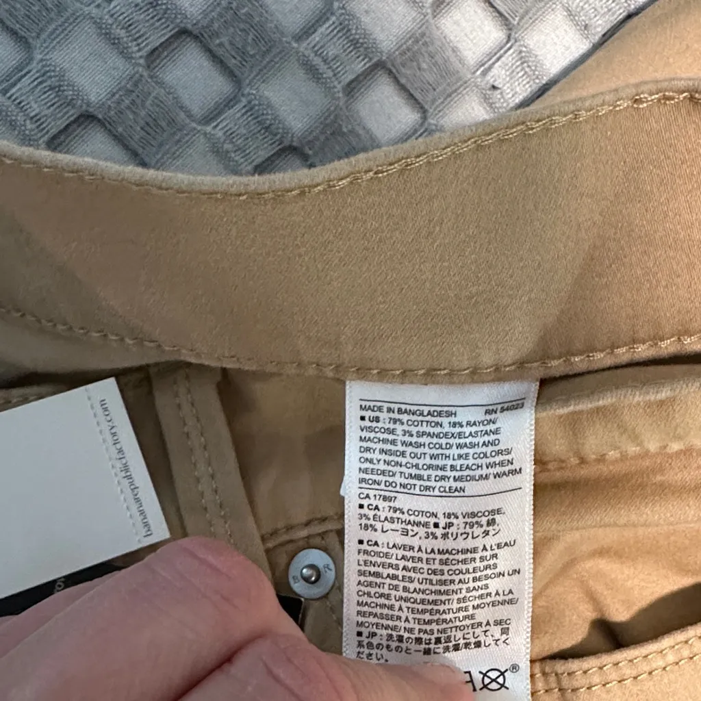 Banana Republic Midrise Skinny Khaki Chinos NWT - Image 11