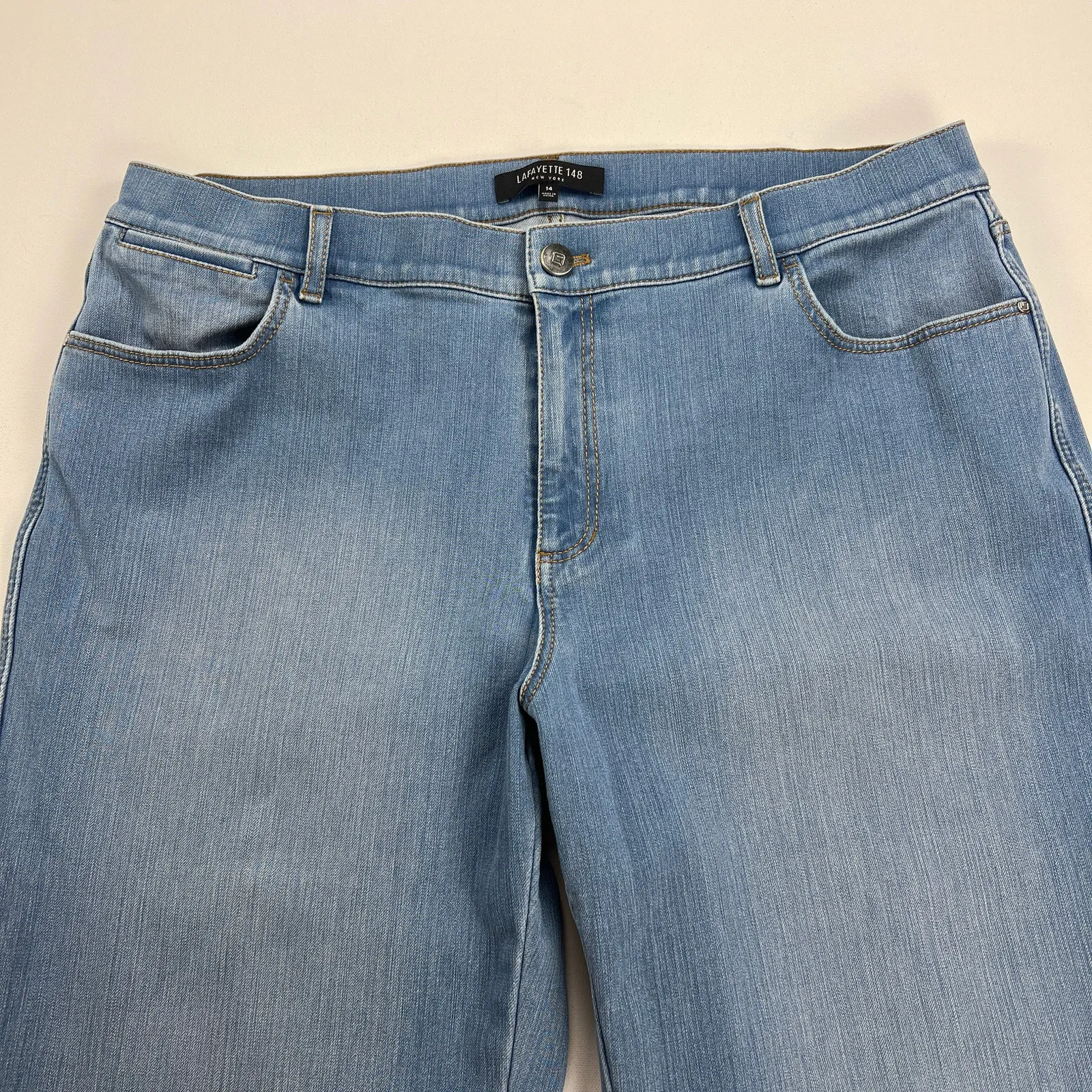 Lafayette 148 New York Mercer Cropped Kick Flare Stretch Denim Size 14 Blue - Image 4