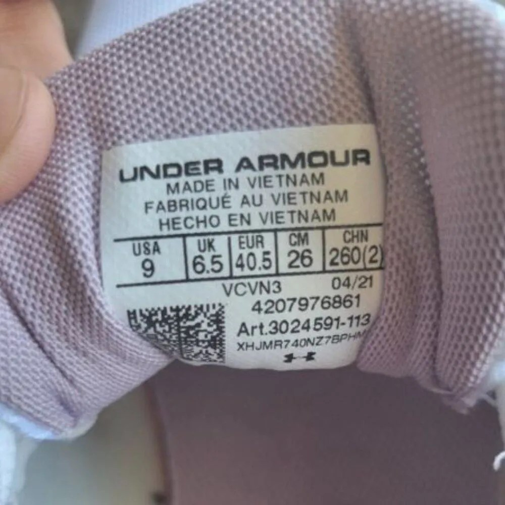 Under Armour Charged Assert 9 Womens Size 9 US Sneakers Deluxe Foam Shoes - Image 7