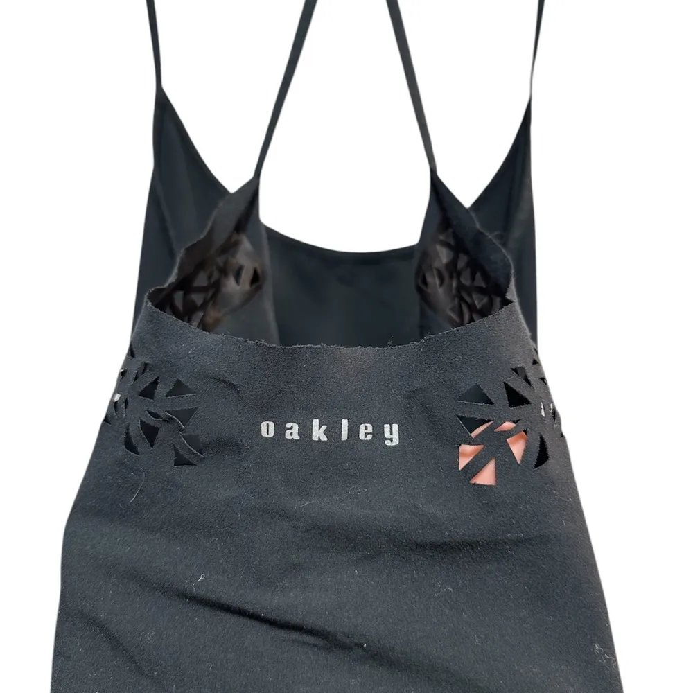 BLACK OAKLEY SPAGHETTI STRAP TANK TOP - Image 4
