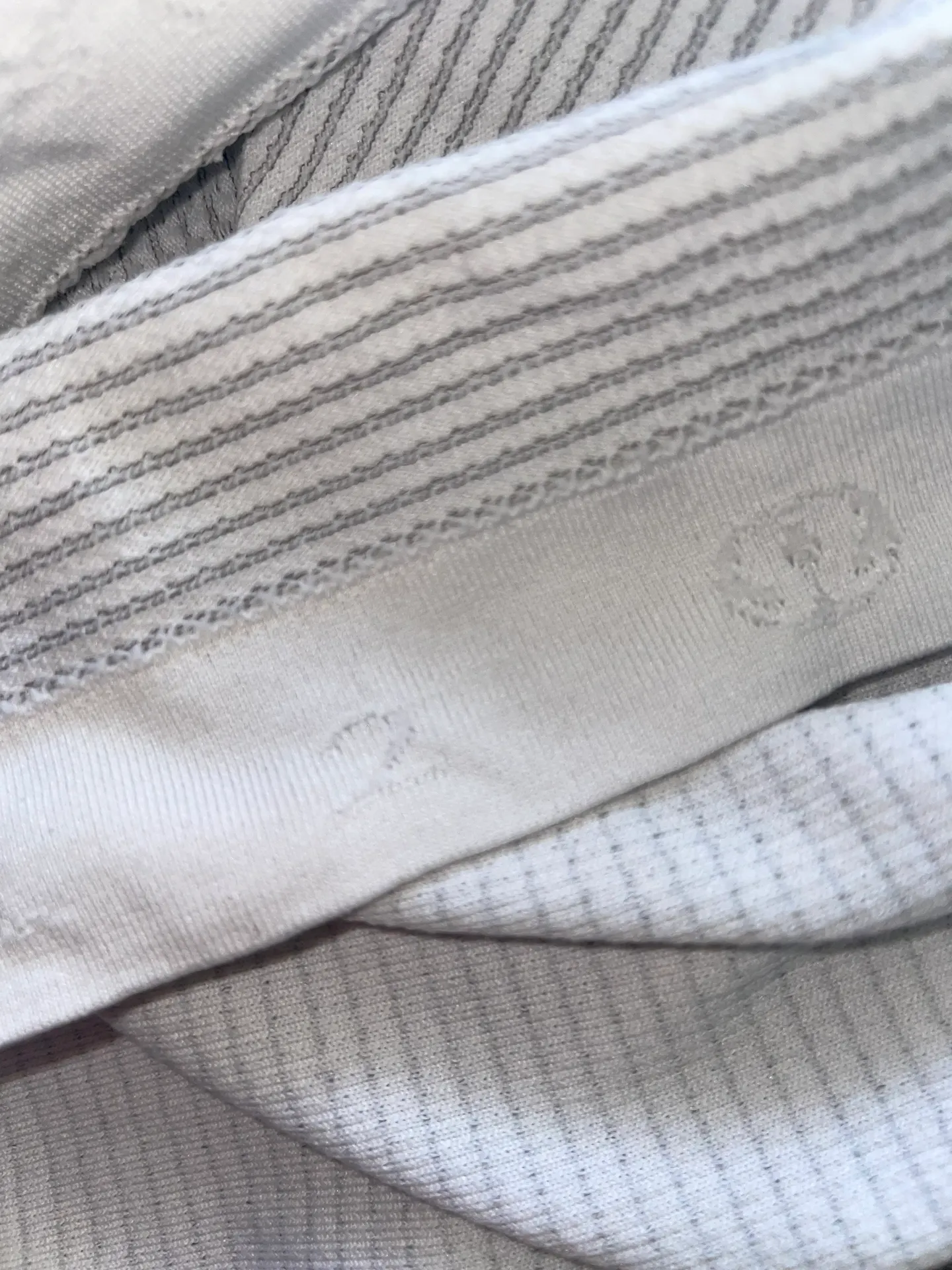 Lululemon Swiftly Tech Long Sleeve - Image 2