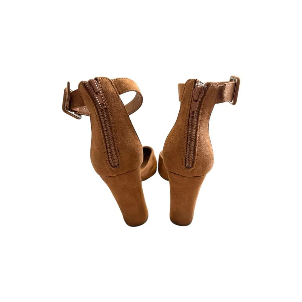 Charlotte Russe Women’s Heels Sz 6 Tan Suede Ankle Strap Pointed Toe Block Heel - Image 4