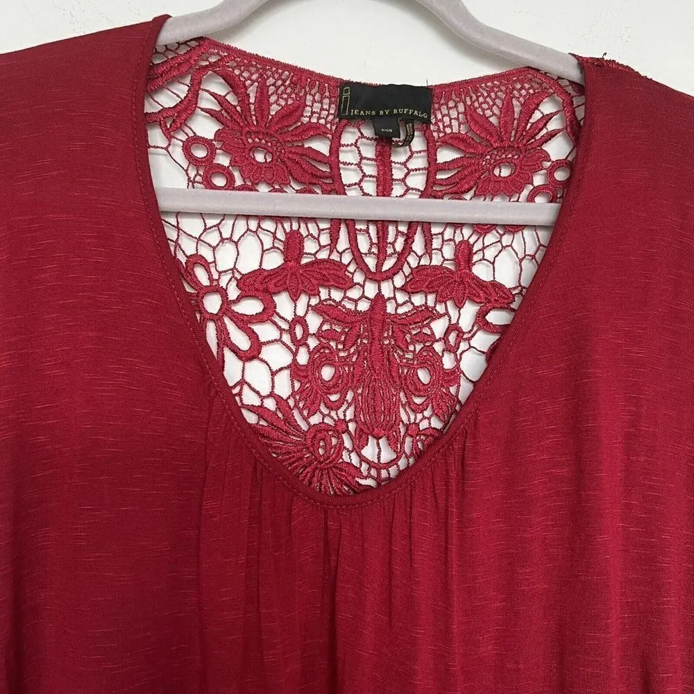 NWOT Jeans By Buffalo Crochet at back RED tunic top SMALLL dolman sleeves flowy - Image 3