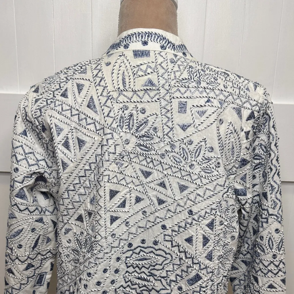 Coldwater Creek Women's Blue and White Cotton Embroidered Open Jacket Size PS - Image 8