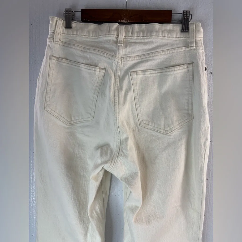 Abercrombie & Fitch 31 The 90s Straight Ultra High Rise Curve Love Jeans - Image 3