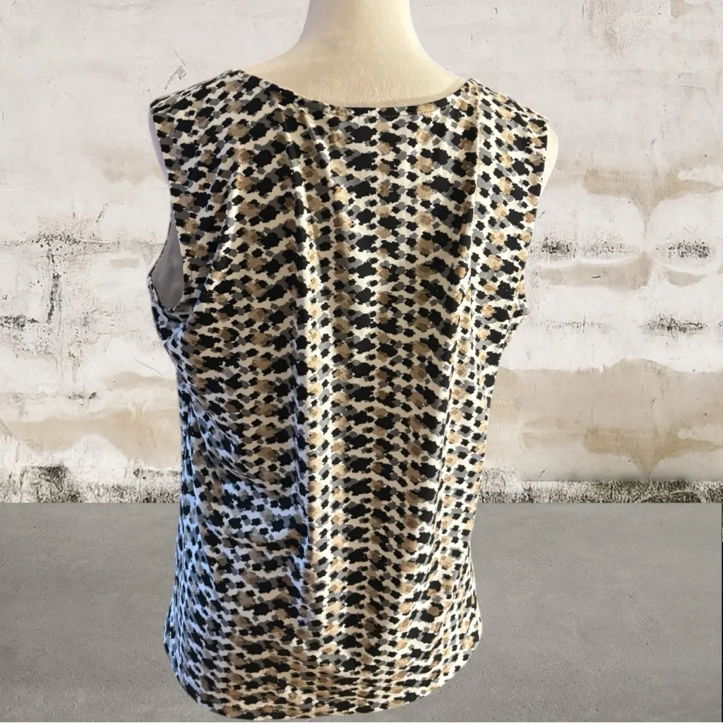 Jones Studio  Black and Cream Patterned Blouse Size Large - Image 3