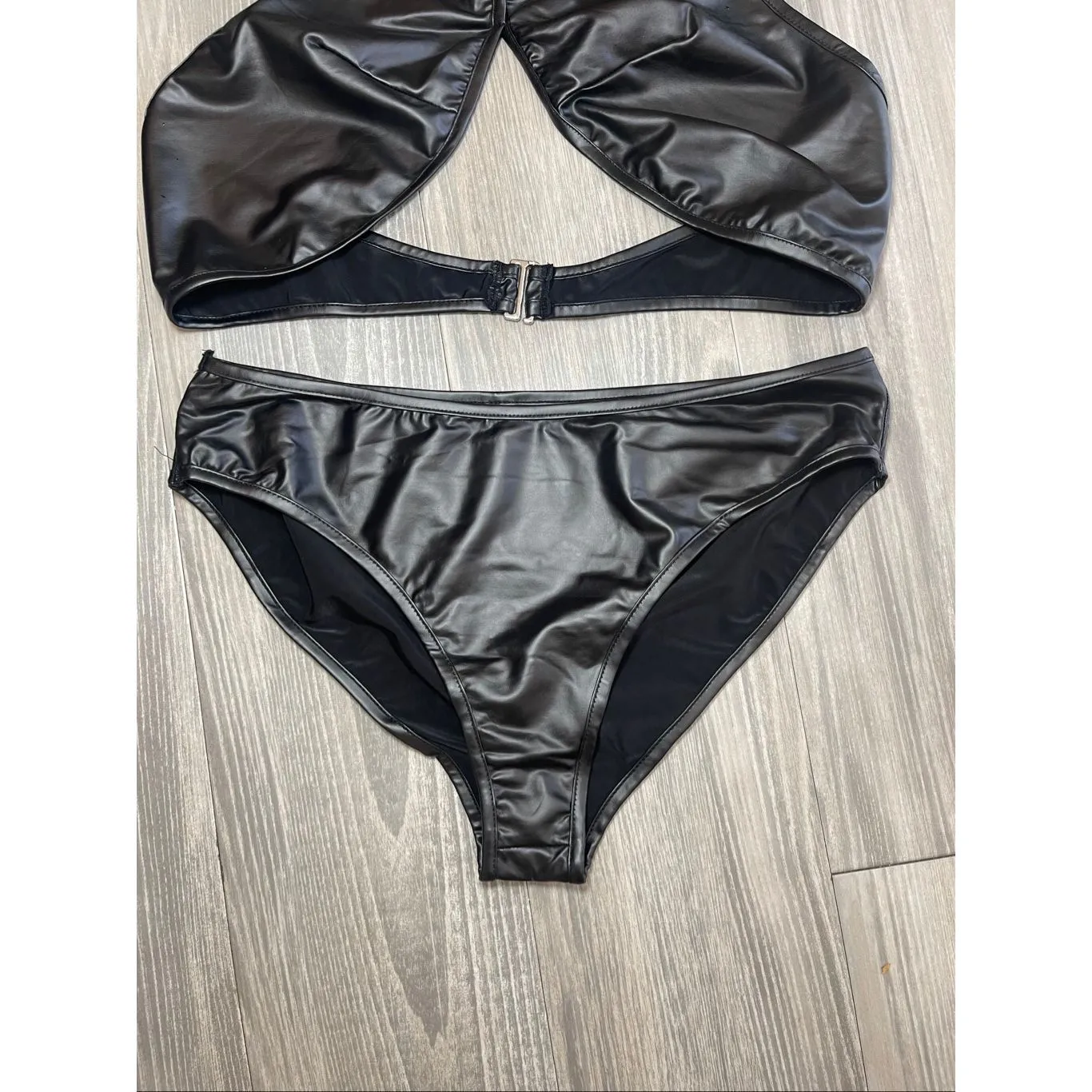 NWT Fredrick’s of Hollywood black faux leather halter top lingerie bikini set Si - Image 3