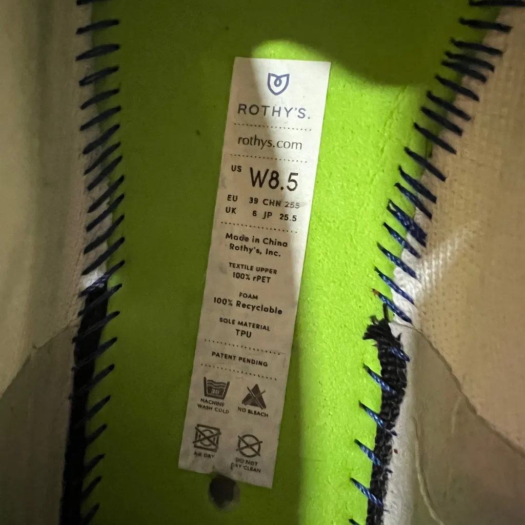 Rothy’s Original Slip On Sneaker in Bright White Size 8.5 Women’s - Image 5