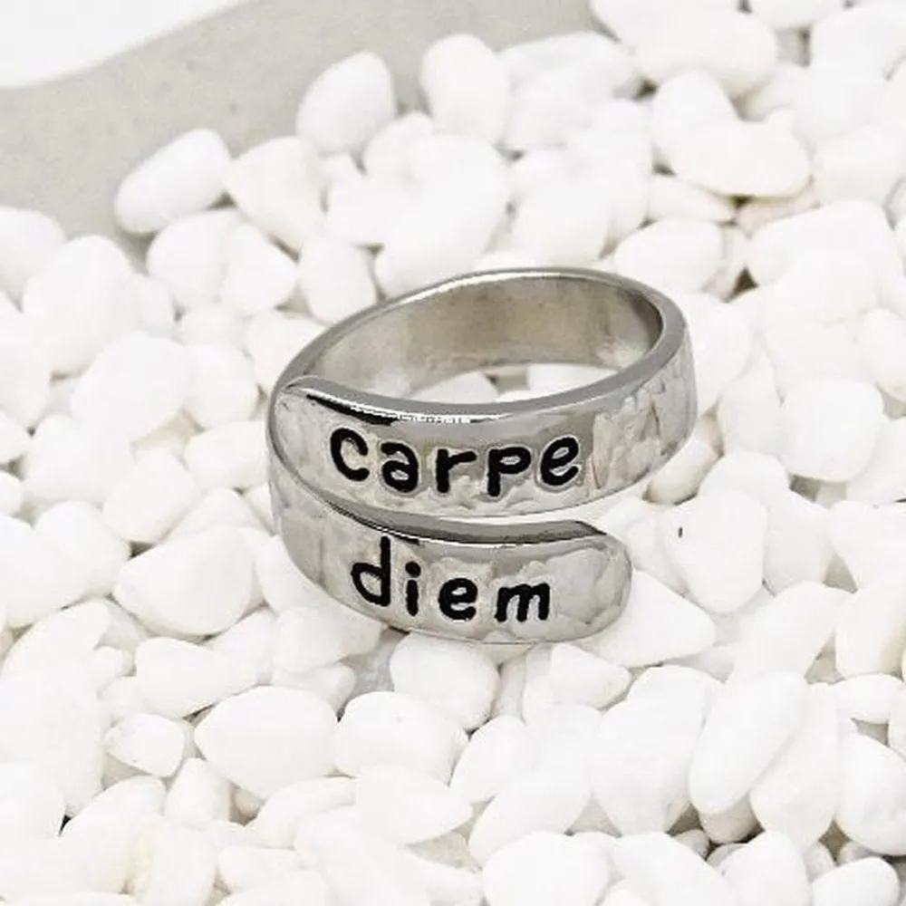 Carpe Diem Ring Silver - Image 4