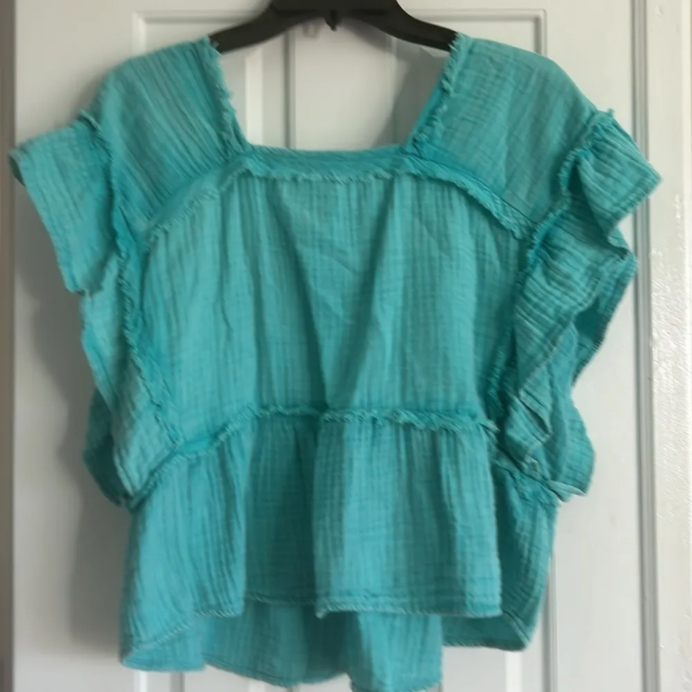 Adorable C & C California Waffle Knit Blouse - Image 5