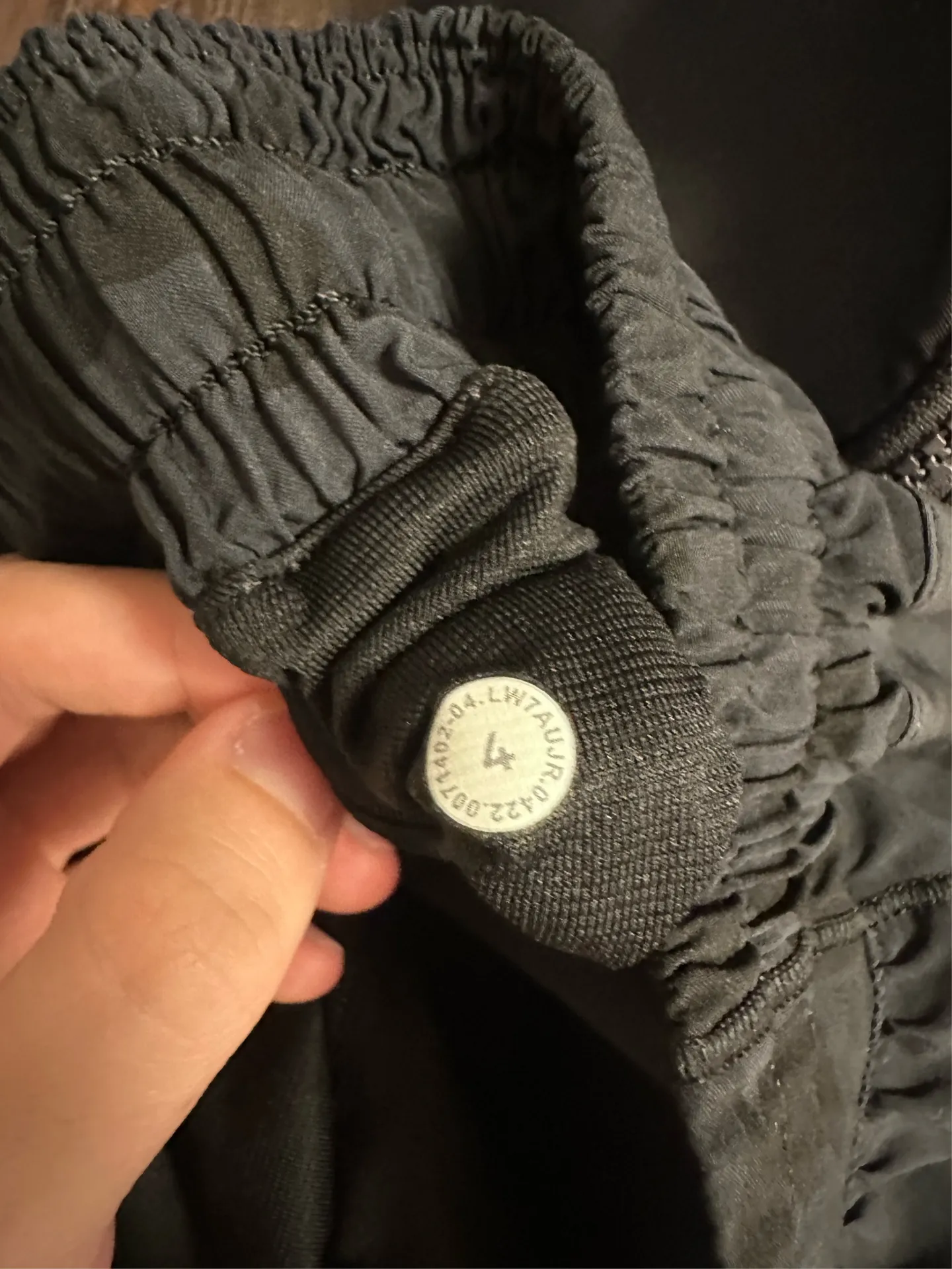 Lululemon Hotty Hot 2.5" Shorts - Image 5