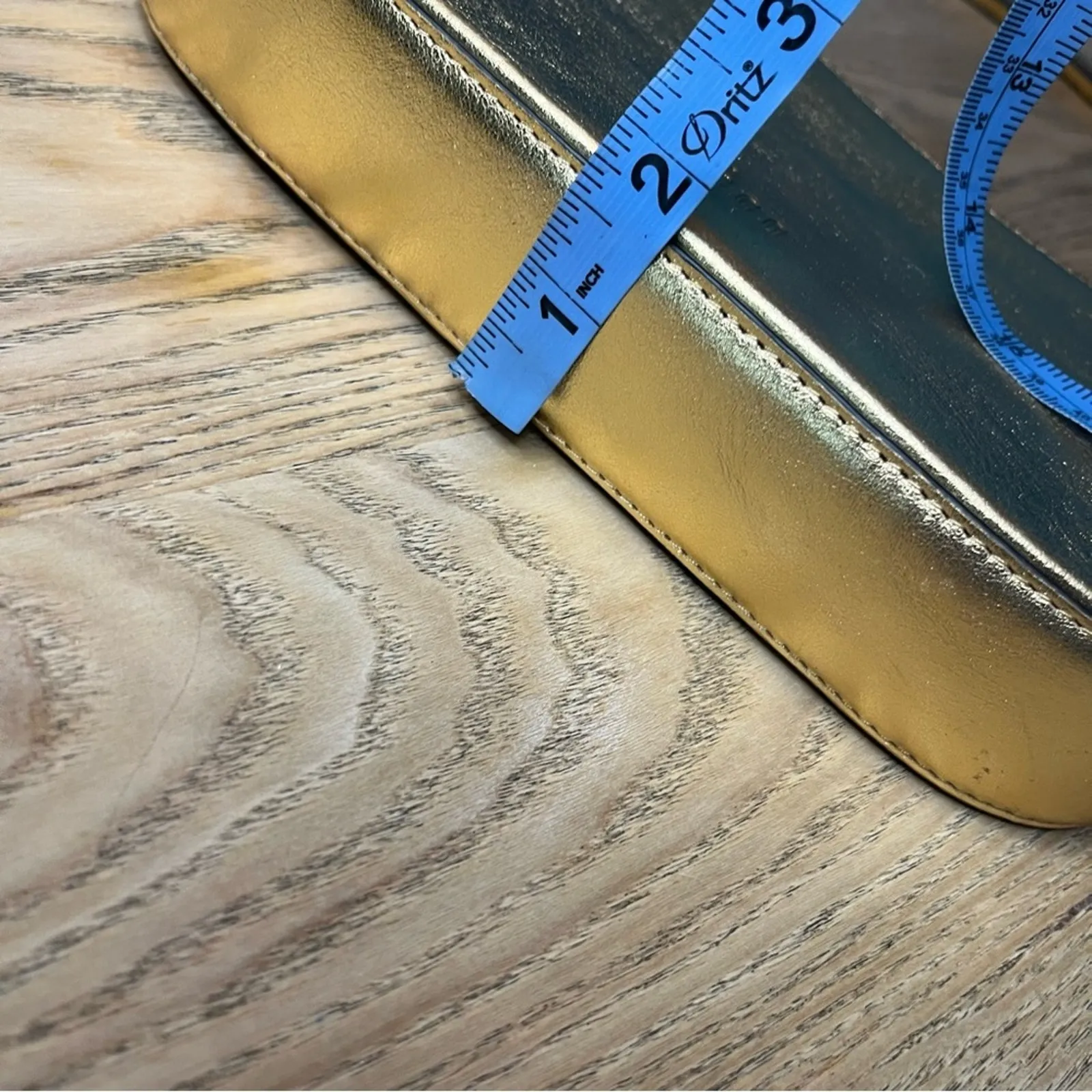 Behno New York Ina Mini Pouchette Metallic Gold Leather Shoulder Bag - Image 9