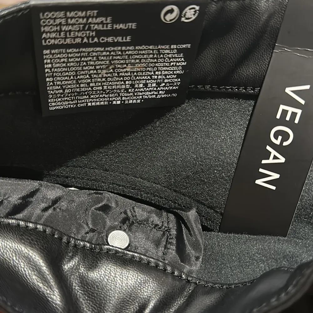 NWT H&M Divided Faux Leather Pants Black High Rise SZ-8 - Image 8