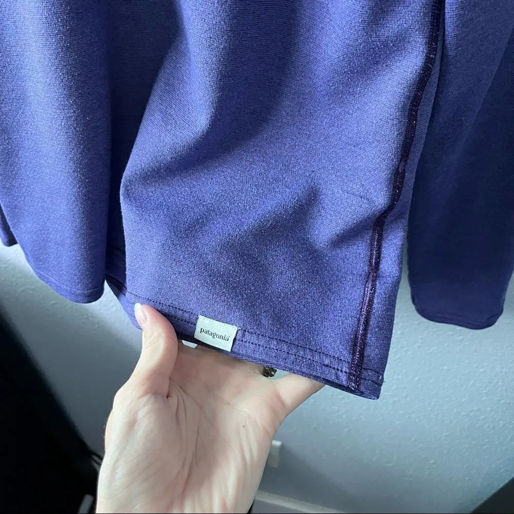 Patagonia Capilene Baselayer Purple 1/2 Zip - Image 5