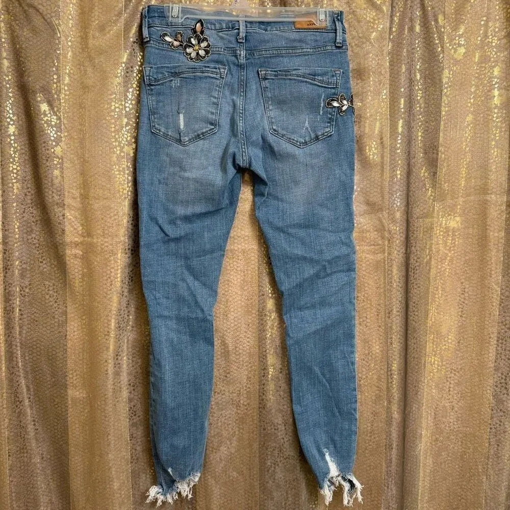 Express Ankle Mid Rise Rhinestone Floral Distressed Skinny Jeans Size 4 - Image 2