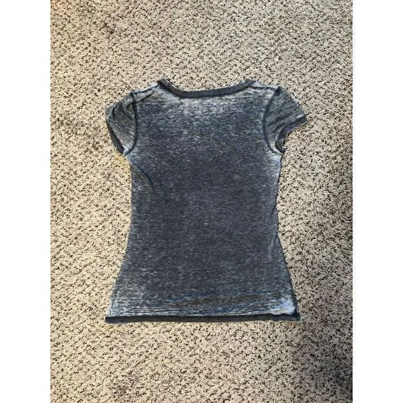 Disney Frozen Gray short sleeve shirt "Some people are worth melting for"‎ - Image 4