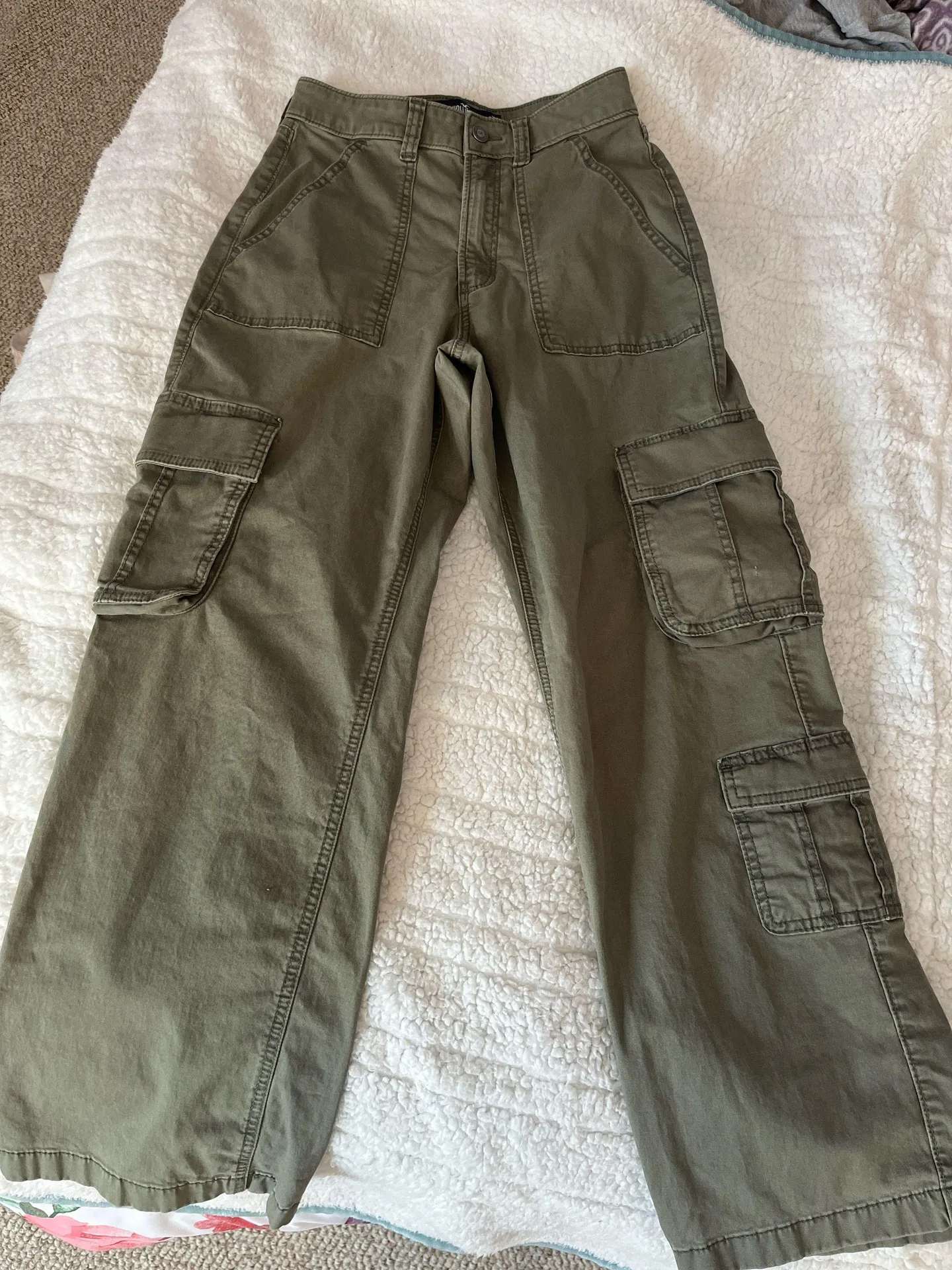 cargo pants - Image 2