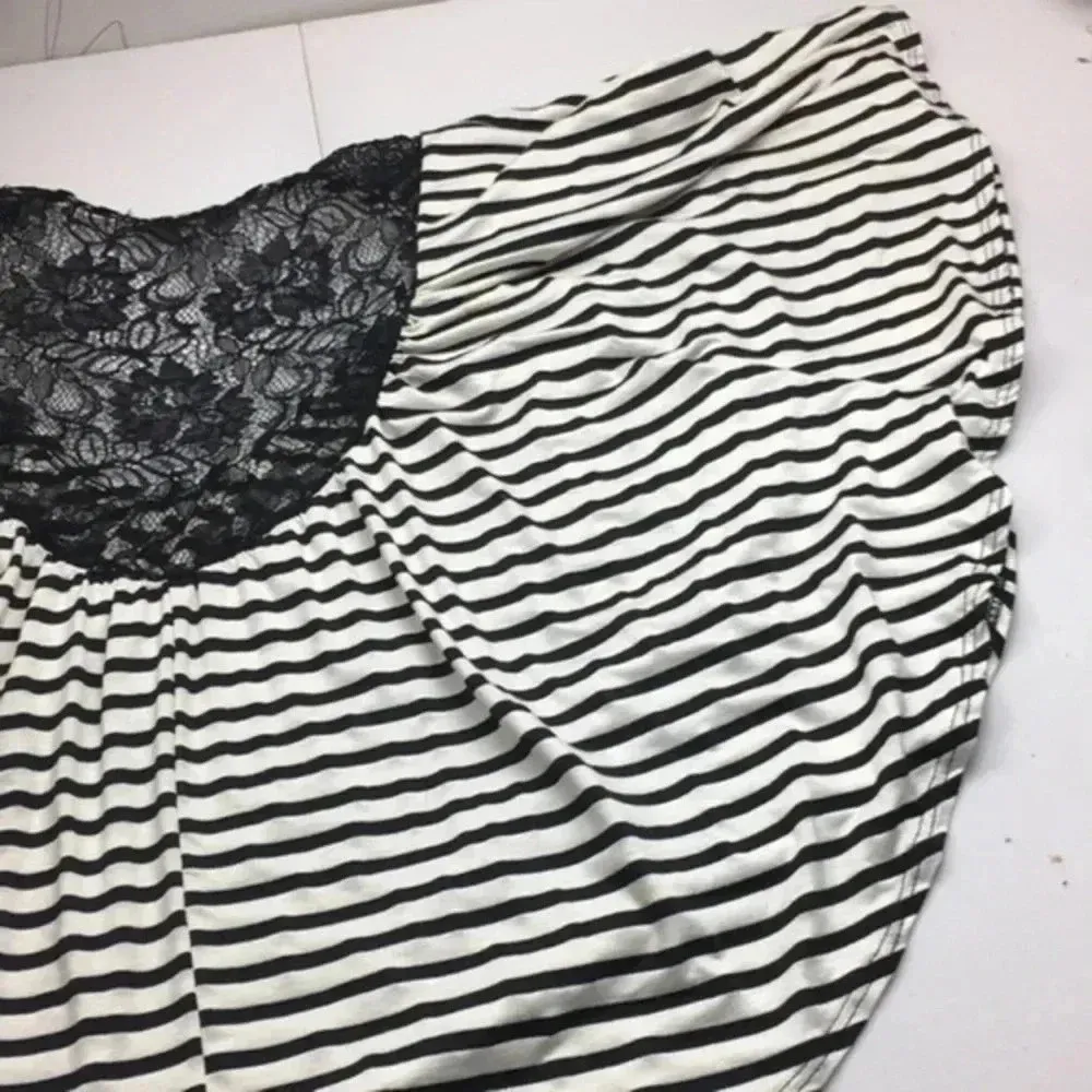 Moa Moa ladies blouse  XL - Image 10
