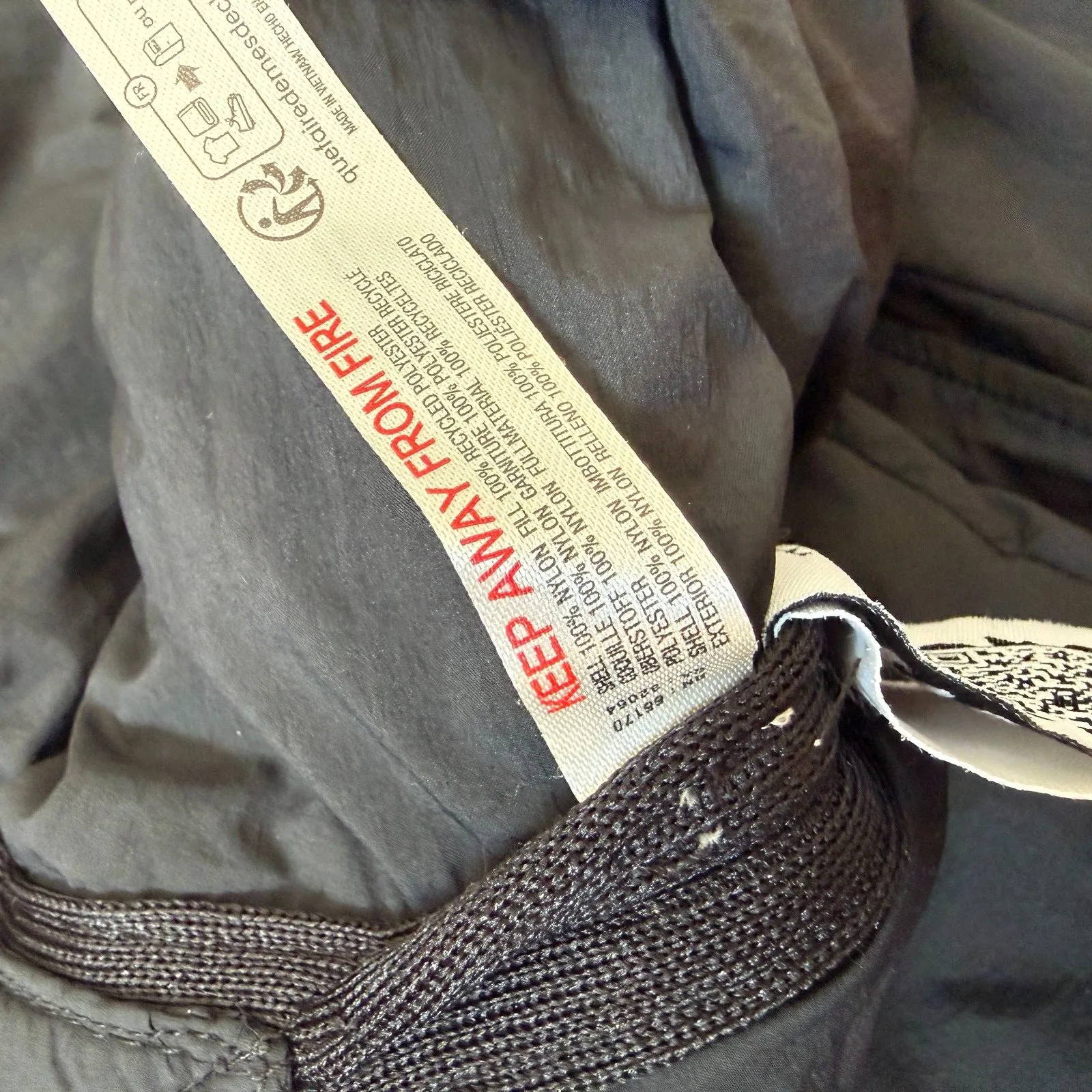 FP Movement x Hatch Pippa Packable Puffer Size Small Black - Image 10