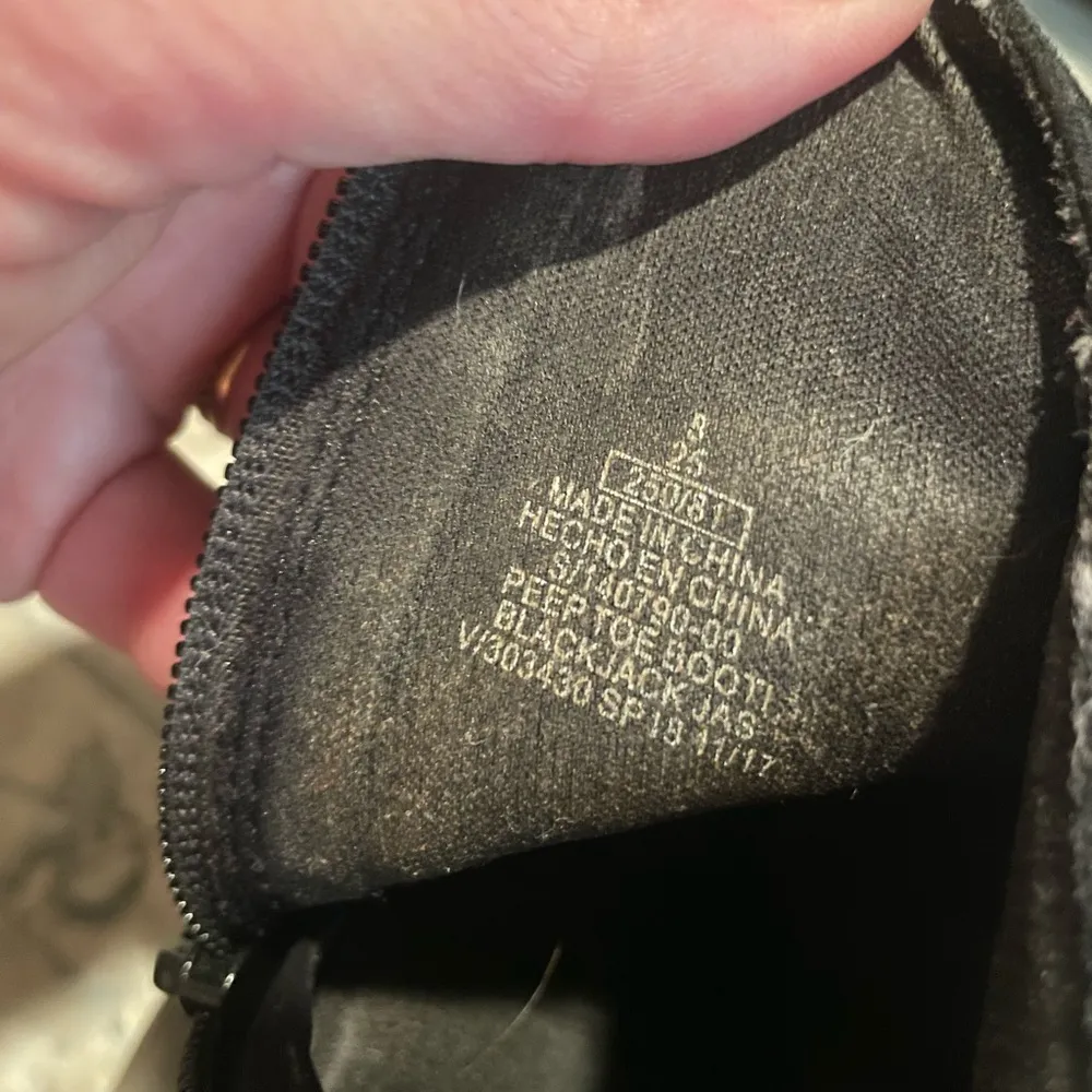 Old Navy Black Suede Ankle Boots - Image 4