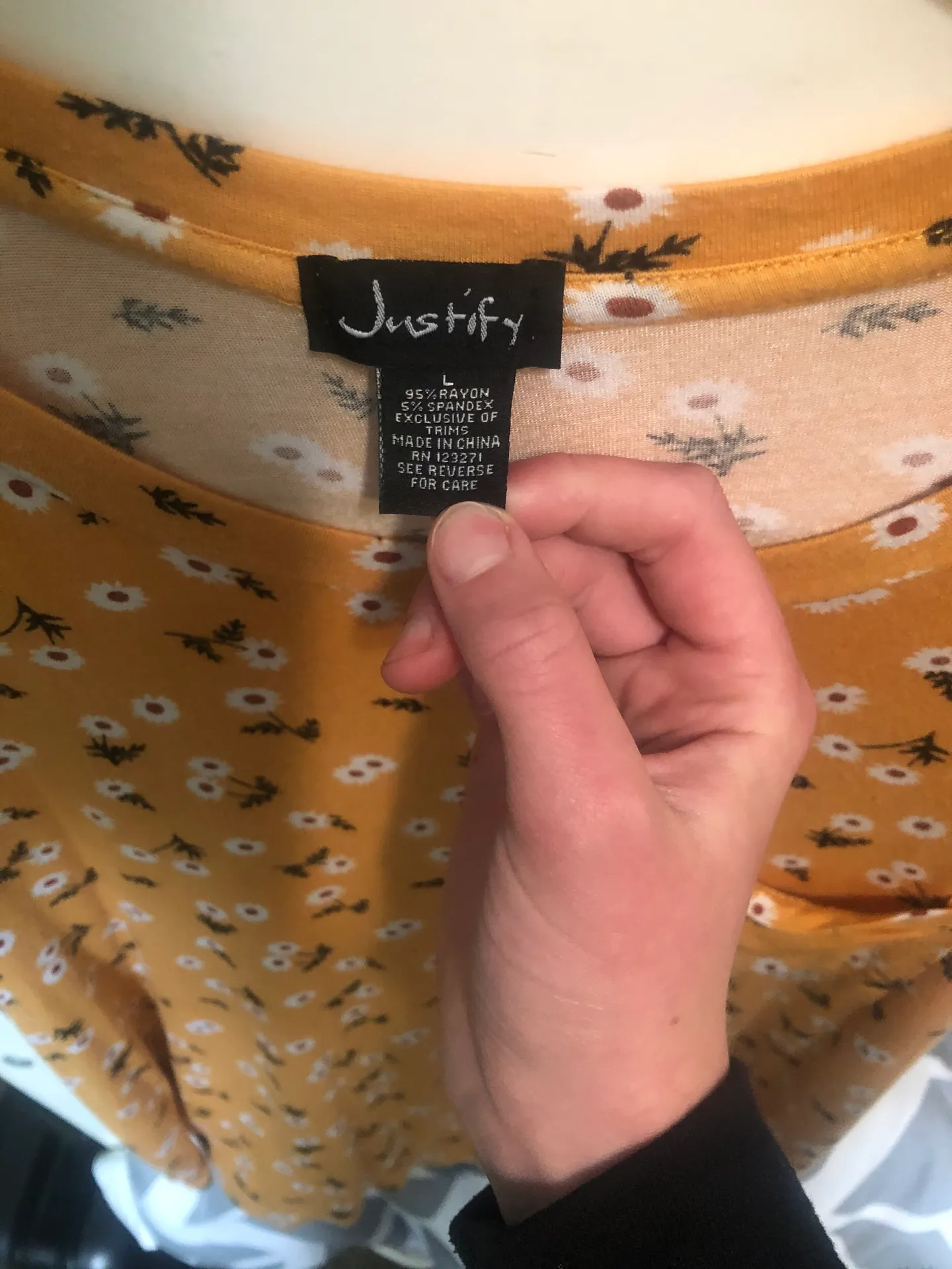 Justify Flowy Sunflower Shirt - Image 3