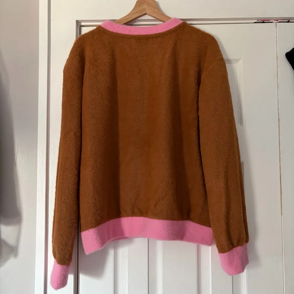 Maeve Anthropologie Cozy Ringer Brown and Pink Fuzzy Sweatshirt Size Medium EUC - Image 5