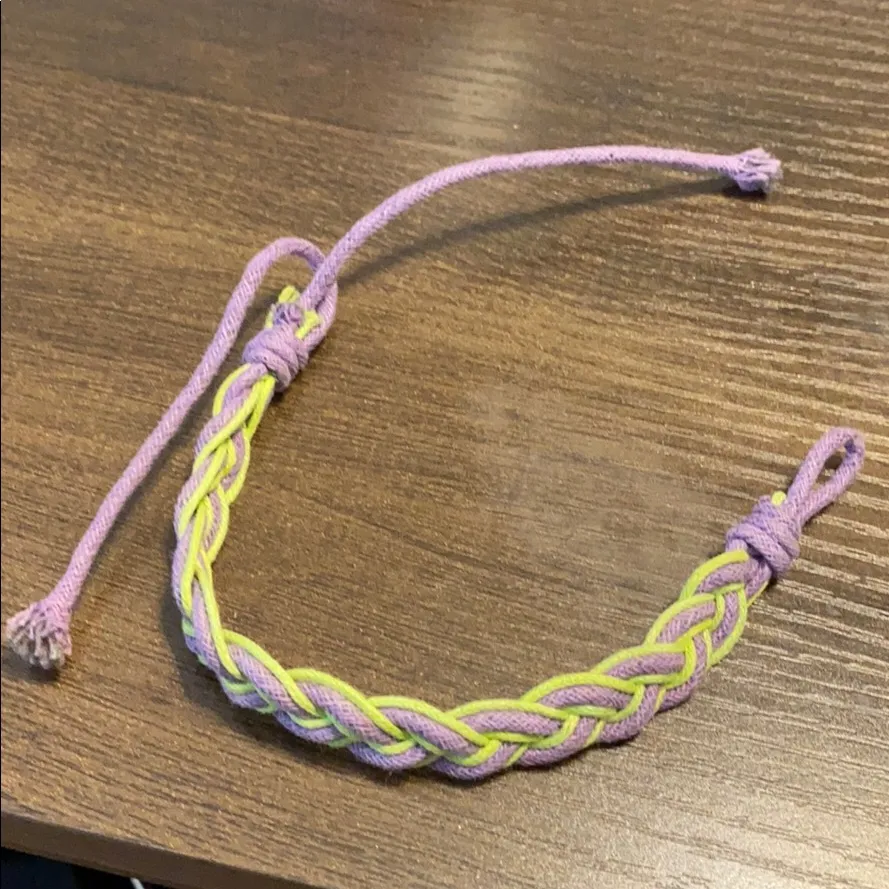 Bundle of 5 bracelets - Image 2