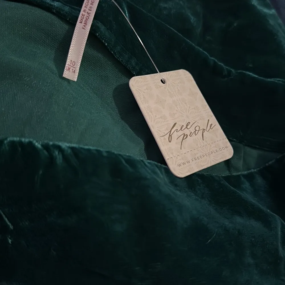 NWT FREE PEOPLE Annalise Velvet Mini Skirt Deep Teal SZ-10 - Image 6