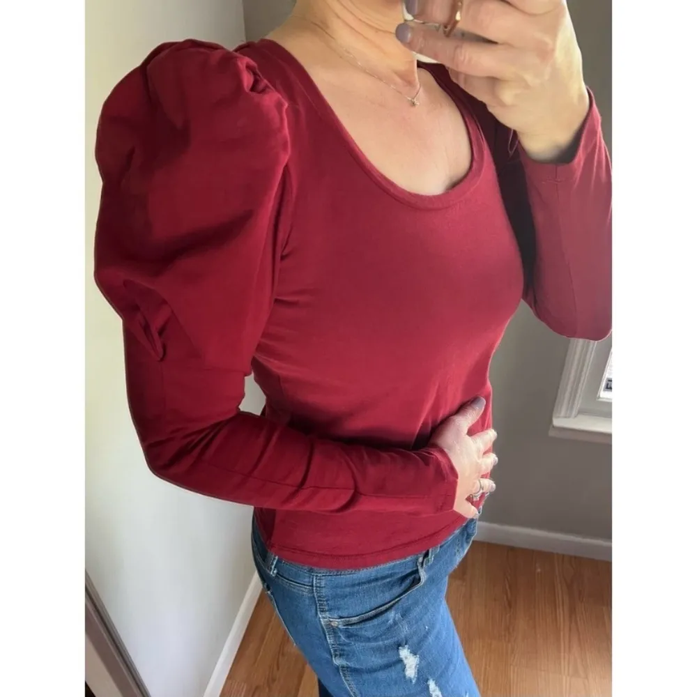 English Factory Puff long sleeved Burgundy top, Size Small - Image 6