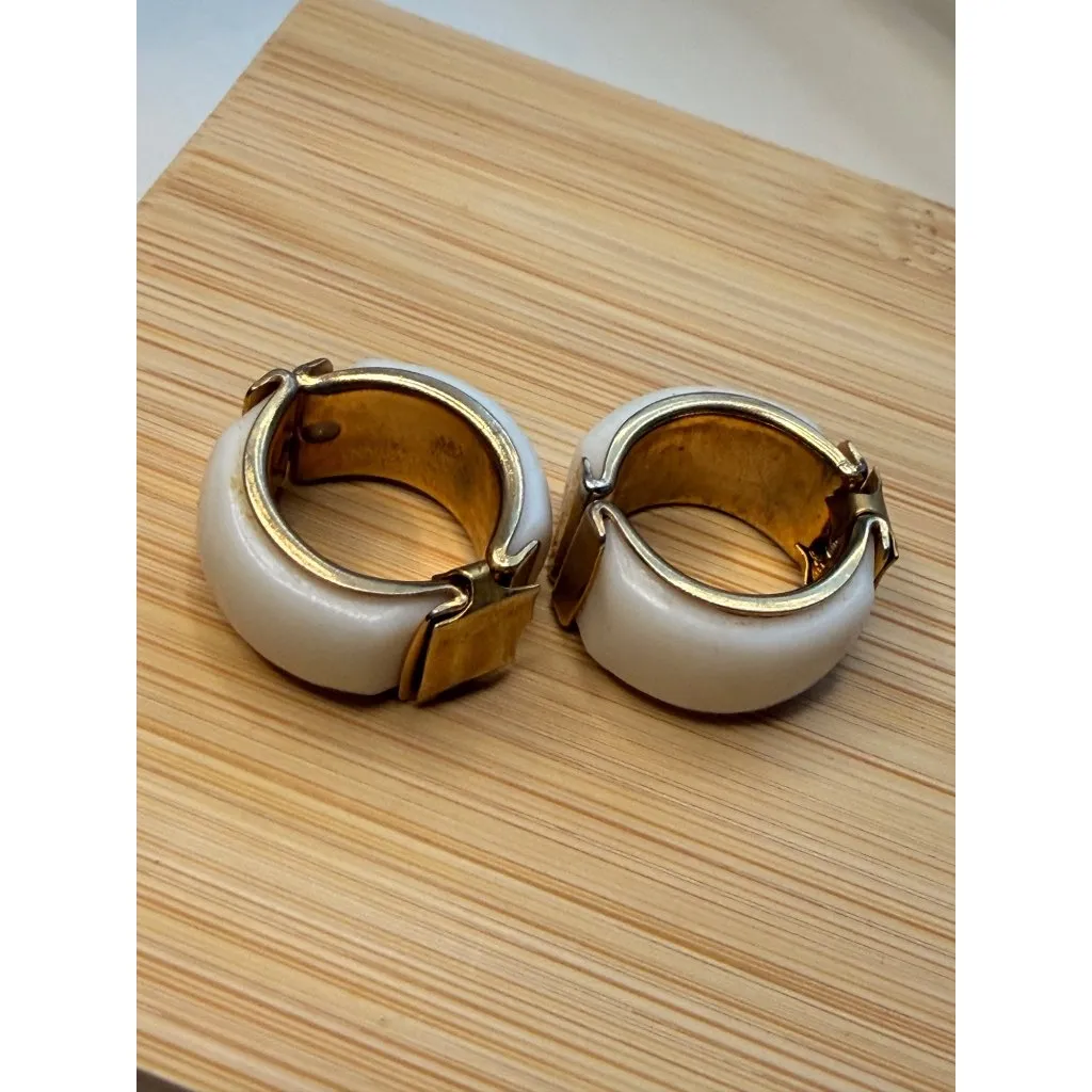 Vintage Gold - Image 3