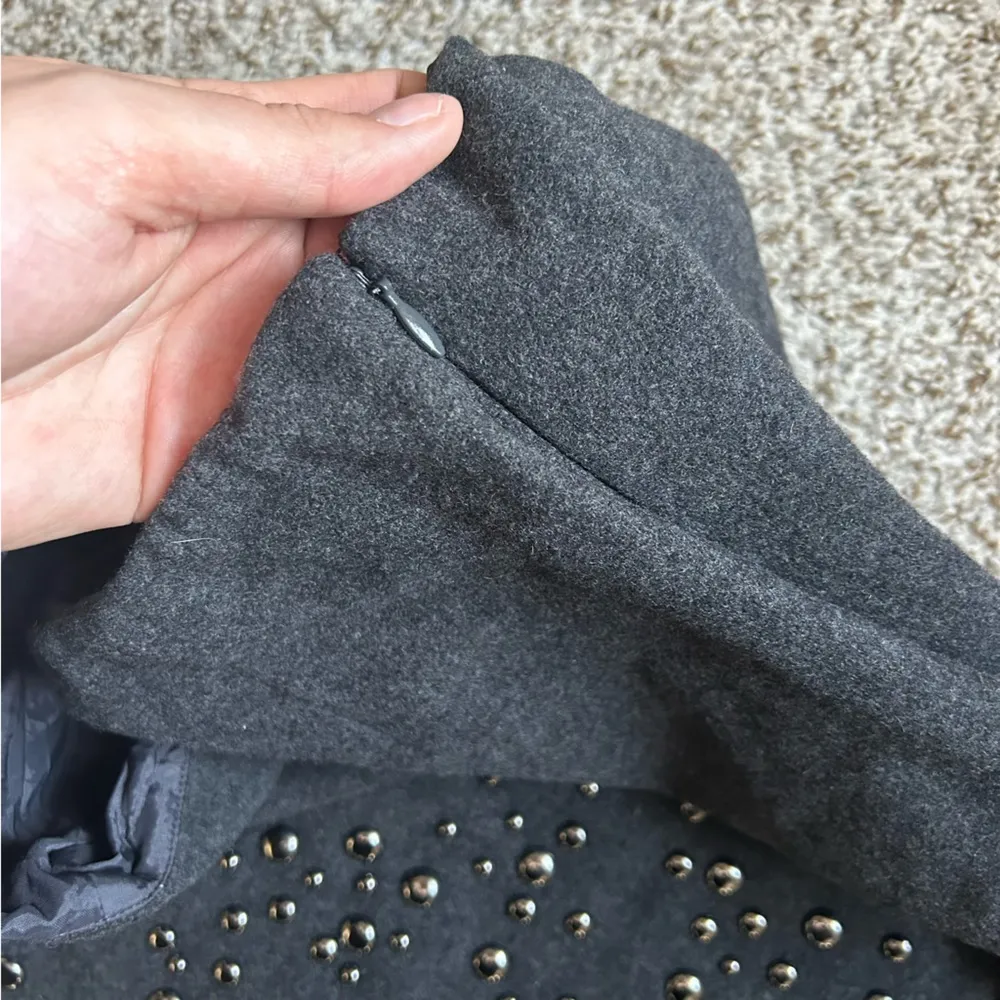 Carlisle  Grey Wool Studded Mini Skirt Size 10 - Image 6