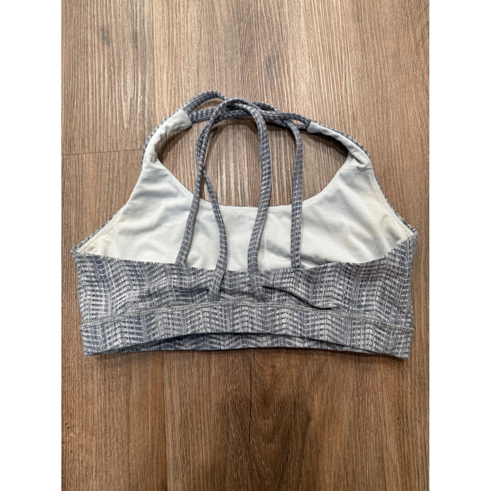 Lululemon Gray White Herringbone Strappy Back Sports Bra Size 10 - Image 3