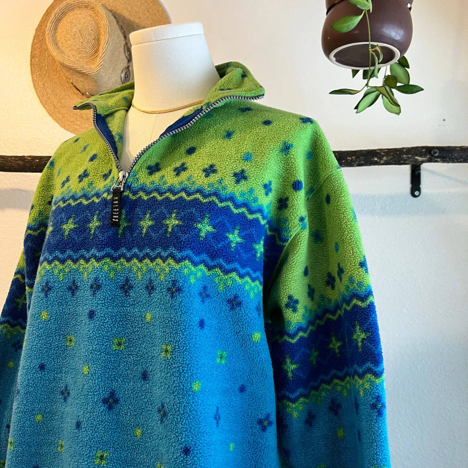 Vintage Cheetah Printed Soft Fleece Green & Blue Pullover Sweater Size Medium - Image 10