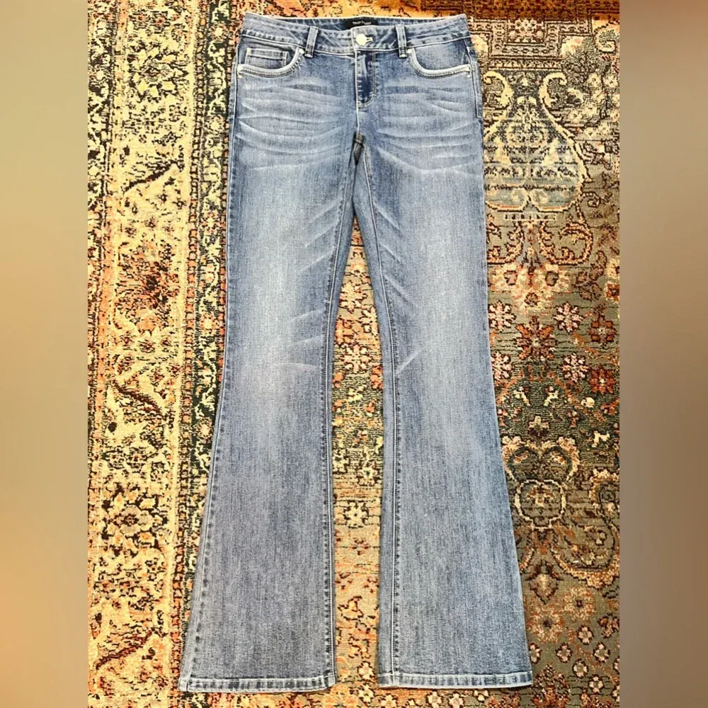 FINAL PRICE NWT White House Black Market Skinny Flared Jeans - Image 6