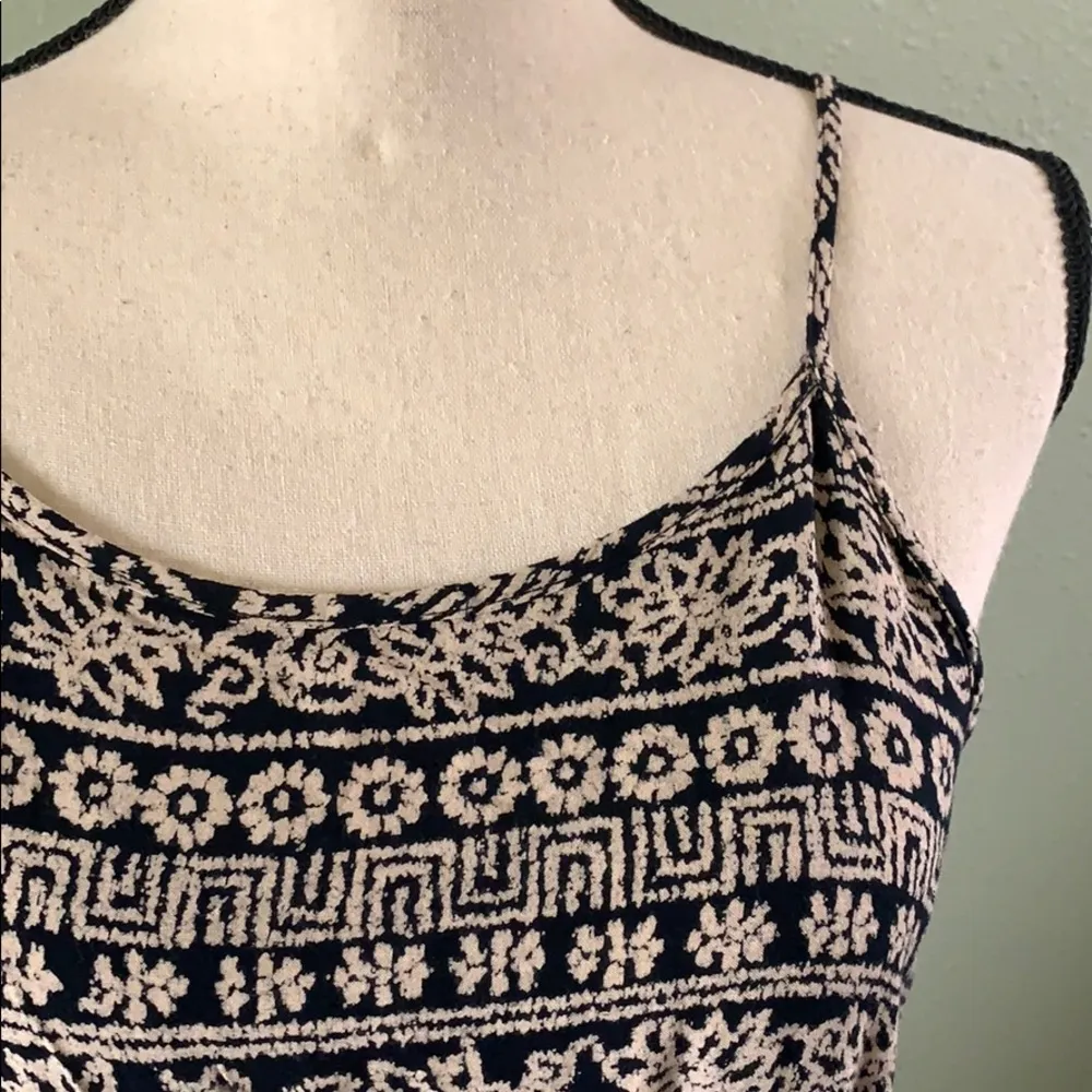 Staring at Stars maxi dress sz M strappy geo back - Image 6