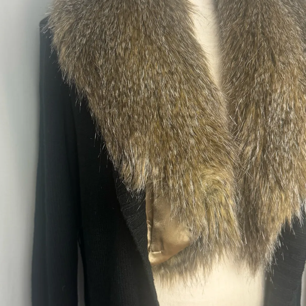 Luxe by Irina Black Cardigan with Faux Fur Collar XS - Image 3