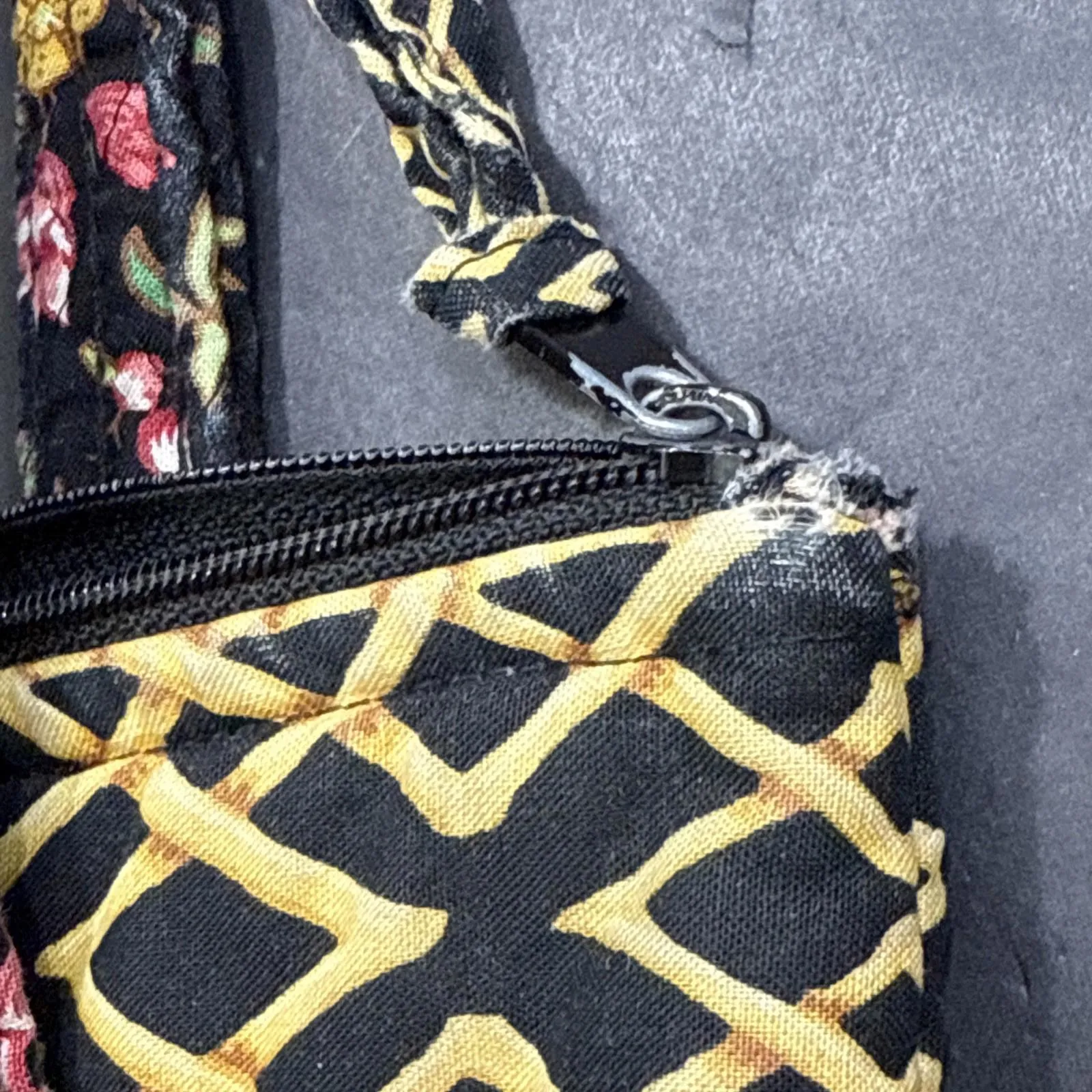 Vera Bradley Iconic Small Tote Bag MING Black Bamboo Floral Quilted Y2K Purse - Image 7