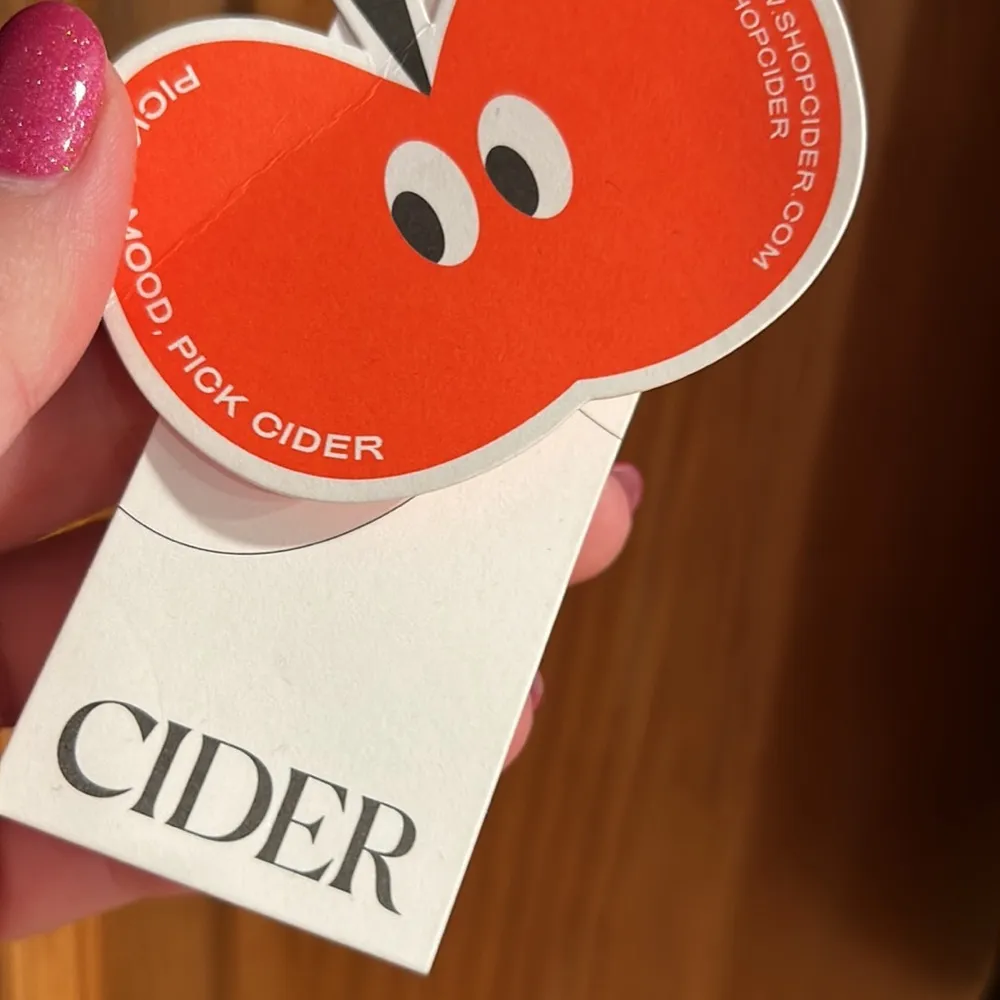 NWT Cider size small feather cropped top - Image 3