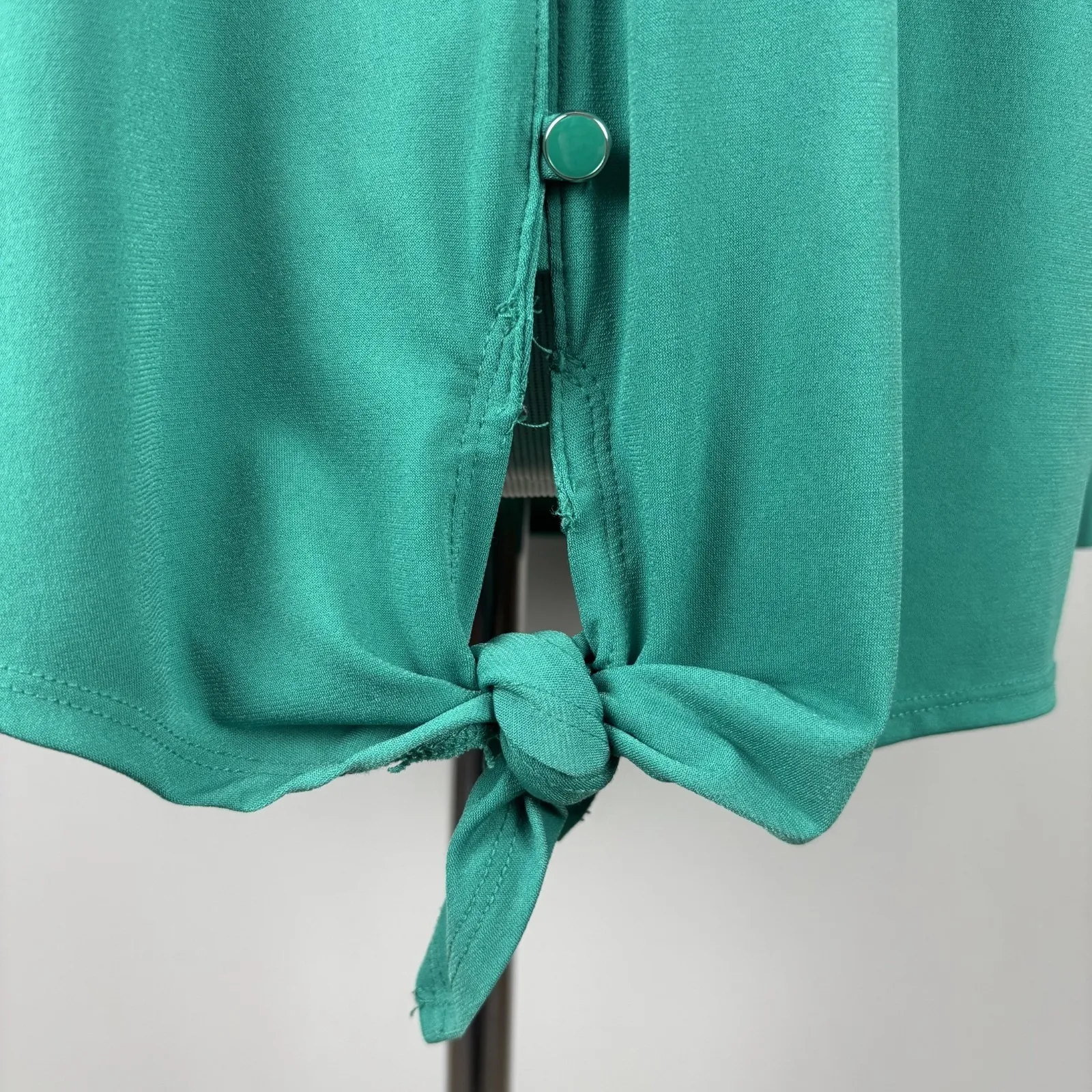 NY Collection Top XL Green Stretch Knit Button Up Dolman 3/4 Sleeve Tie Front - Image 4