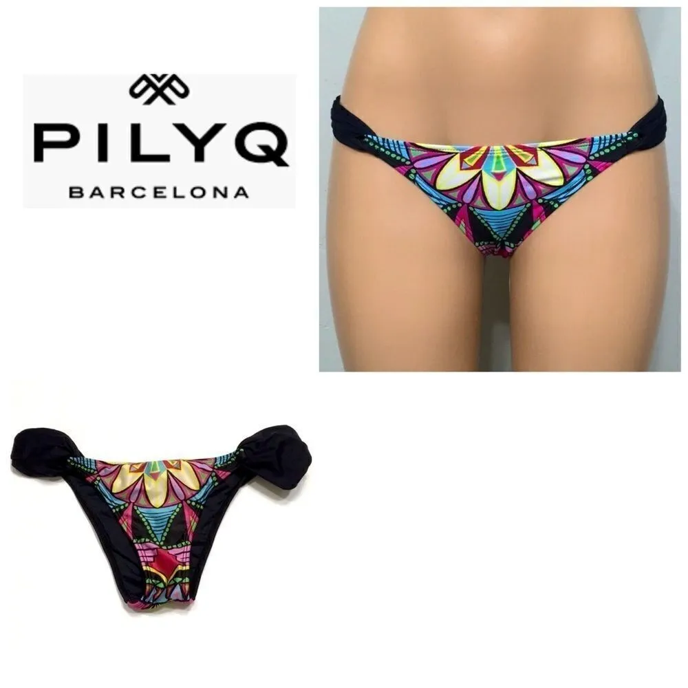 PILYQ lotus flower bikini bottoms. New - Image 2
