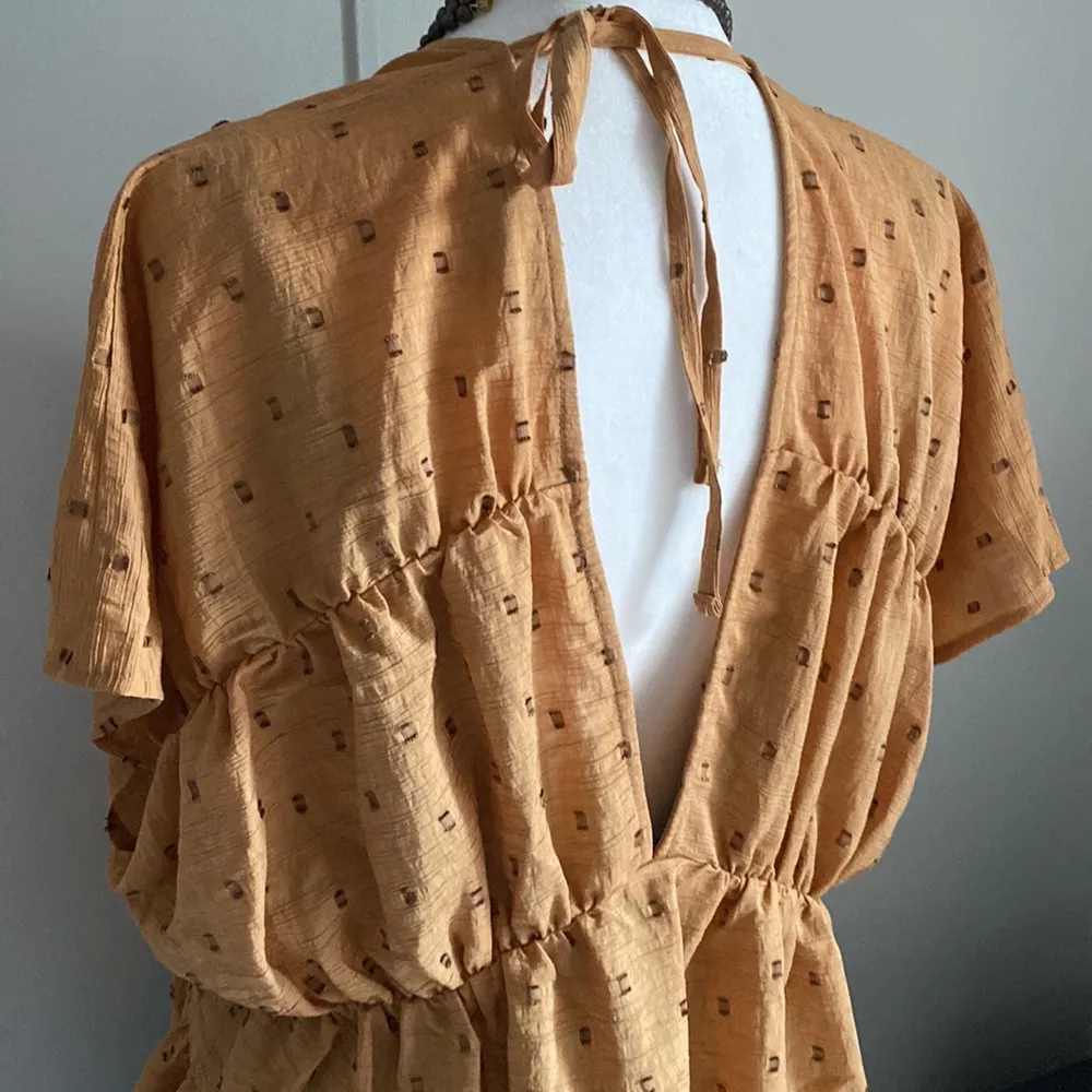 ASOS Sleeveless Front and Back V-Neck Cut Out Tiered Bohemian Textured Blouse - Image 5