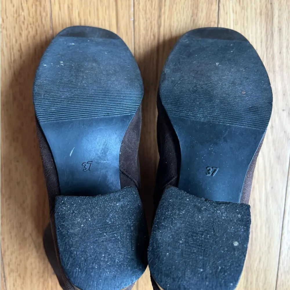 Vintage Y2k French suede brown block heeled leather boots with buckle Size 7 - Image 6