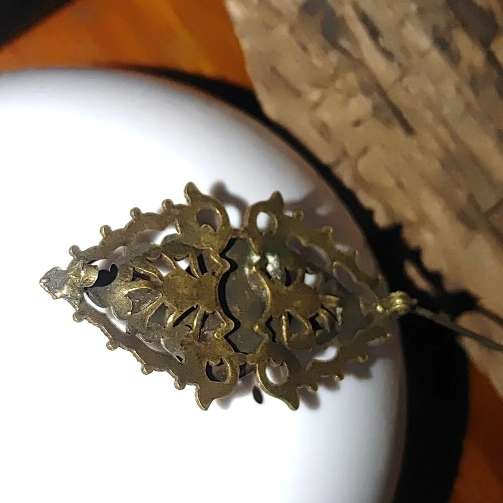 Antique Vintage Brass Brooch Green Cabochon Rhinestone Ornate Filigree FLAW - Image 2