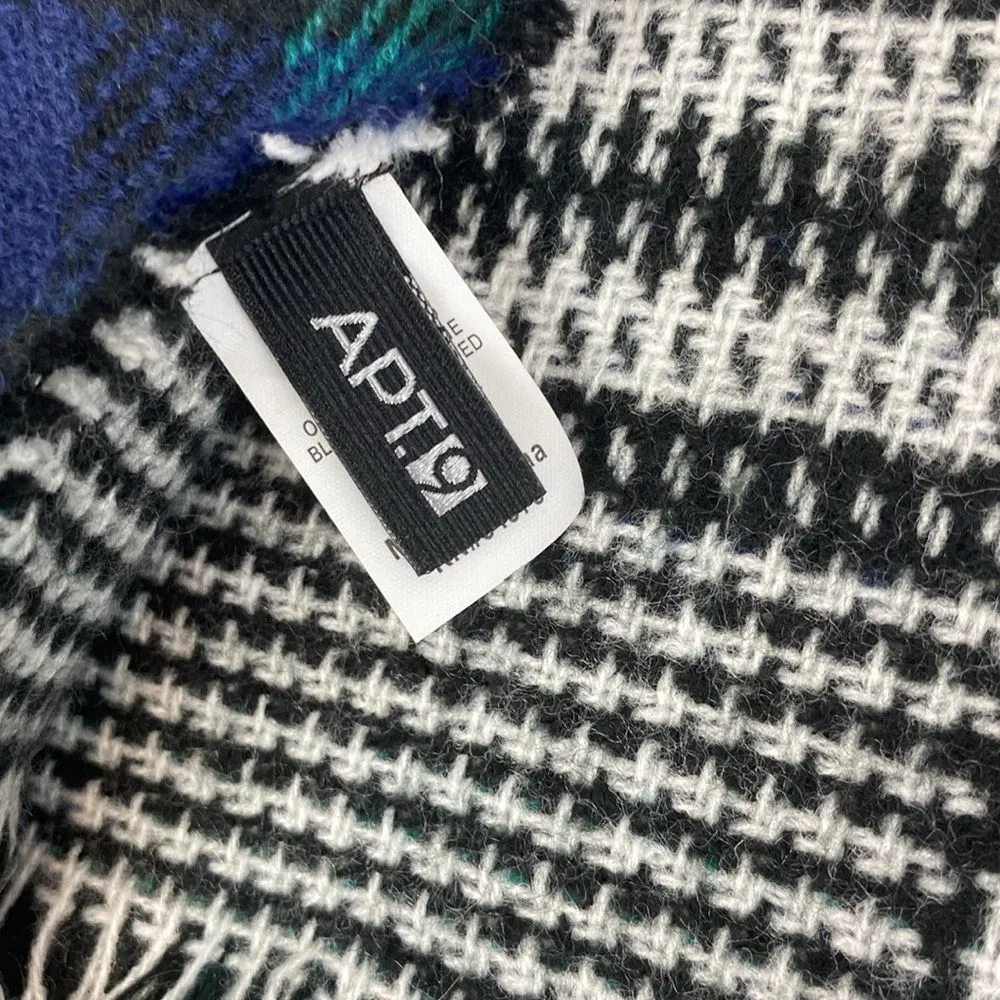 Apt 9 Double Sided Green Blue Black & White Plaid Herringbone Rectangular Scarf - Image 5