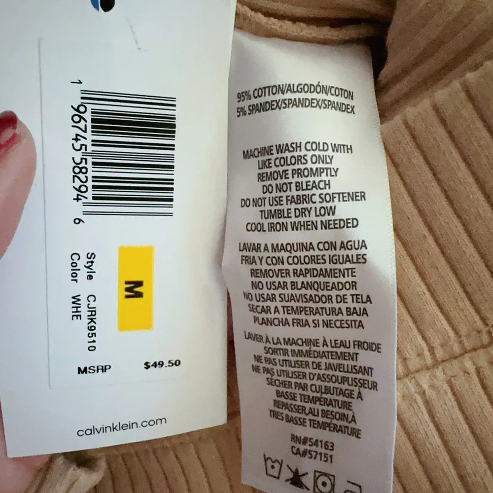 Calvin Klein almond skirt size XS Stretchy Soft New With Tag - Image 4