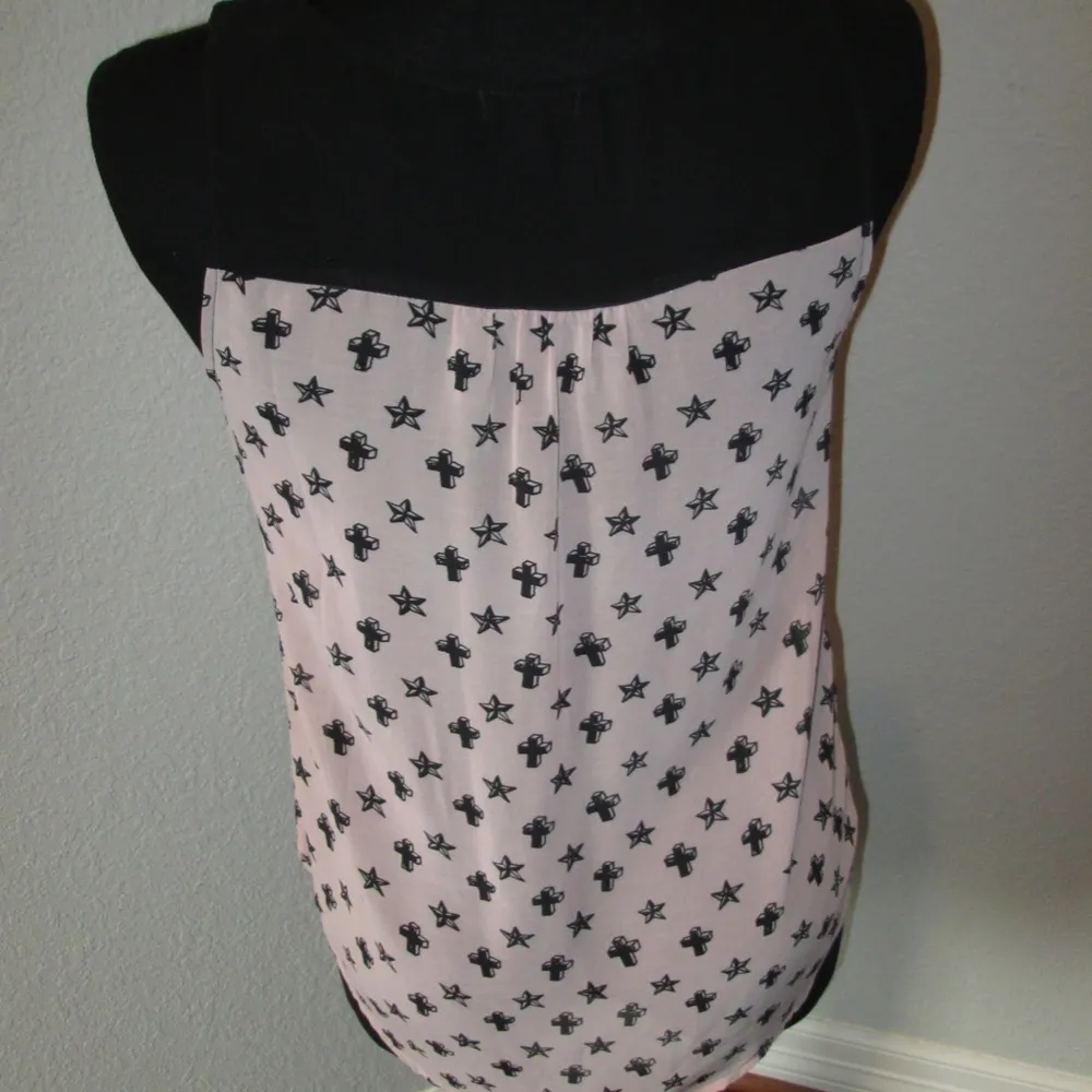 Edge Tank Top - Size Medium - Image 3