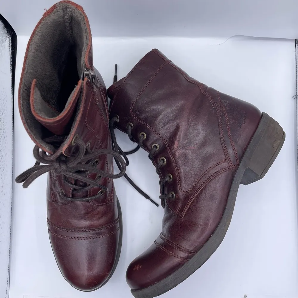 leather lace-up combat boots fleece lining women Size 41EU/ 10.5US - Image 2