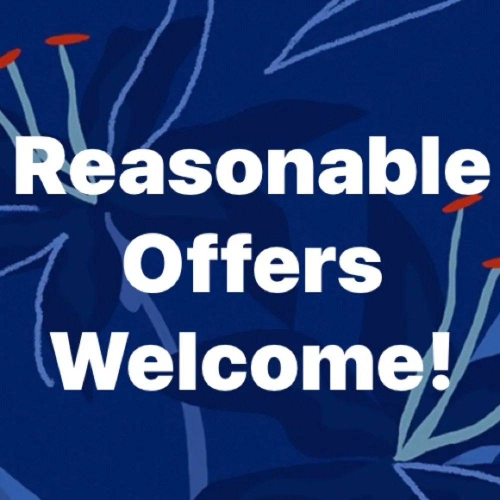 Mickey and Minnie Black Be Mine Valentine Tee Size Medium - Image 12