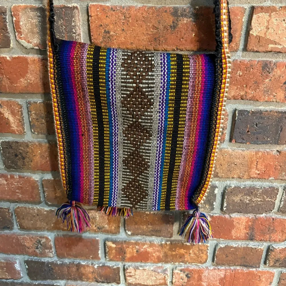 Pinzon womens hippie ethnic baja mutlticolor pompom crossbody bag Red - Image 5